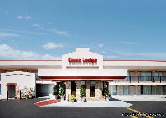 וול Econo Lodge מראה חיצוני תמונה