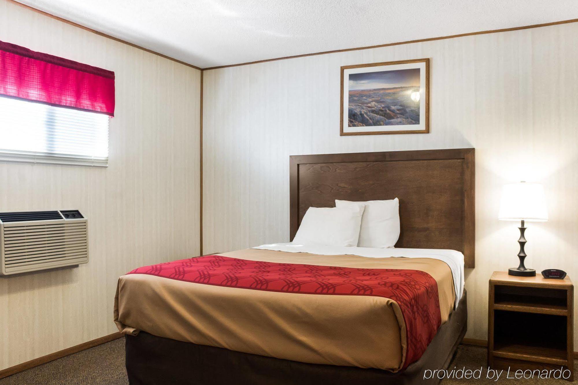 וול Econo Lodge מראה חיצוני תמונה