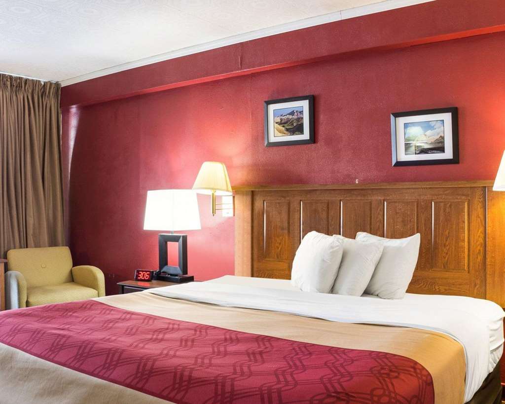 וול Econo Lodge חדר תמונה